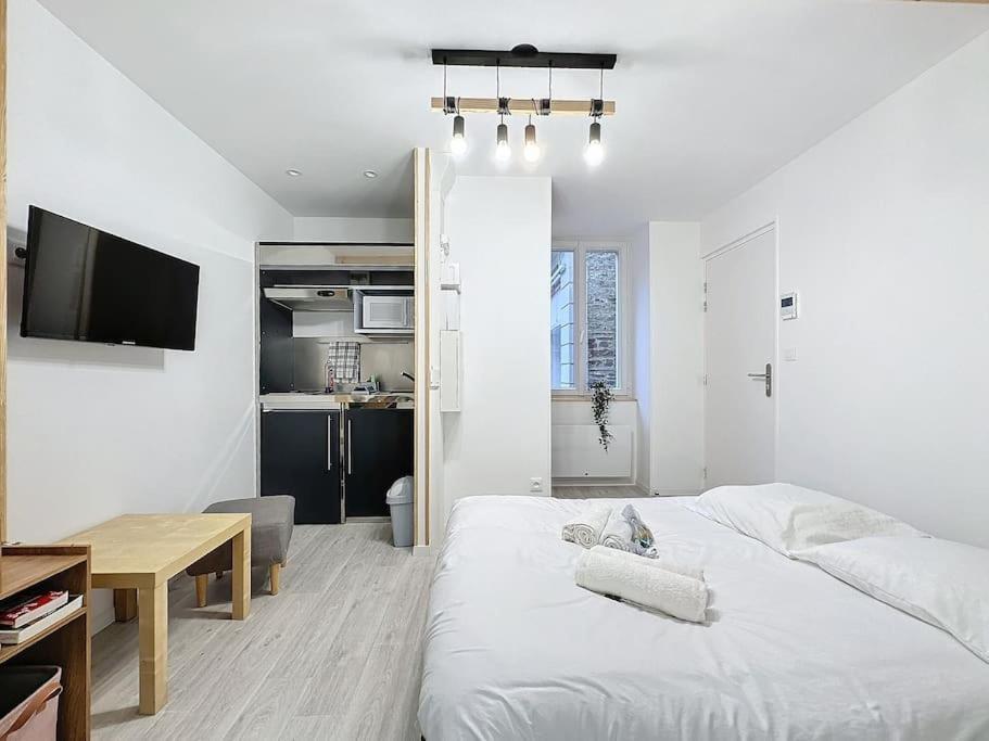 Opale - Centre Historique - Proche Gare - Calme Apartment Рен Екстериор снимка